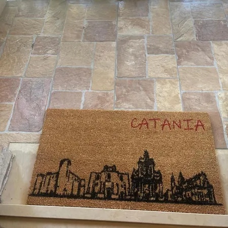 Scabrosa House 卡塔尼亚